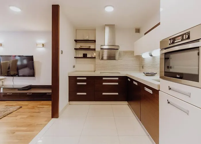 Daire Bukowa Mountain *